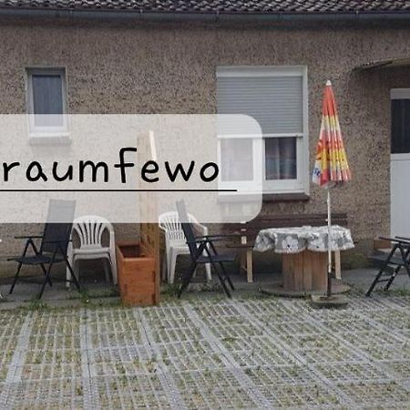 Einraum-Ferienwohnung 46M2 Eisenhuettenstadt-Diehlo Zewnętrze zdjęcie