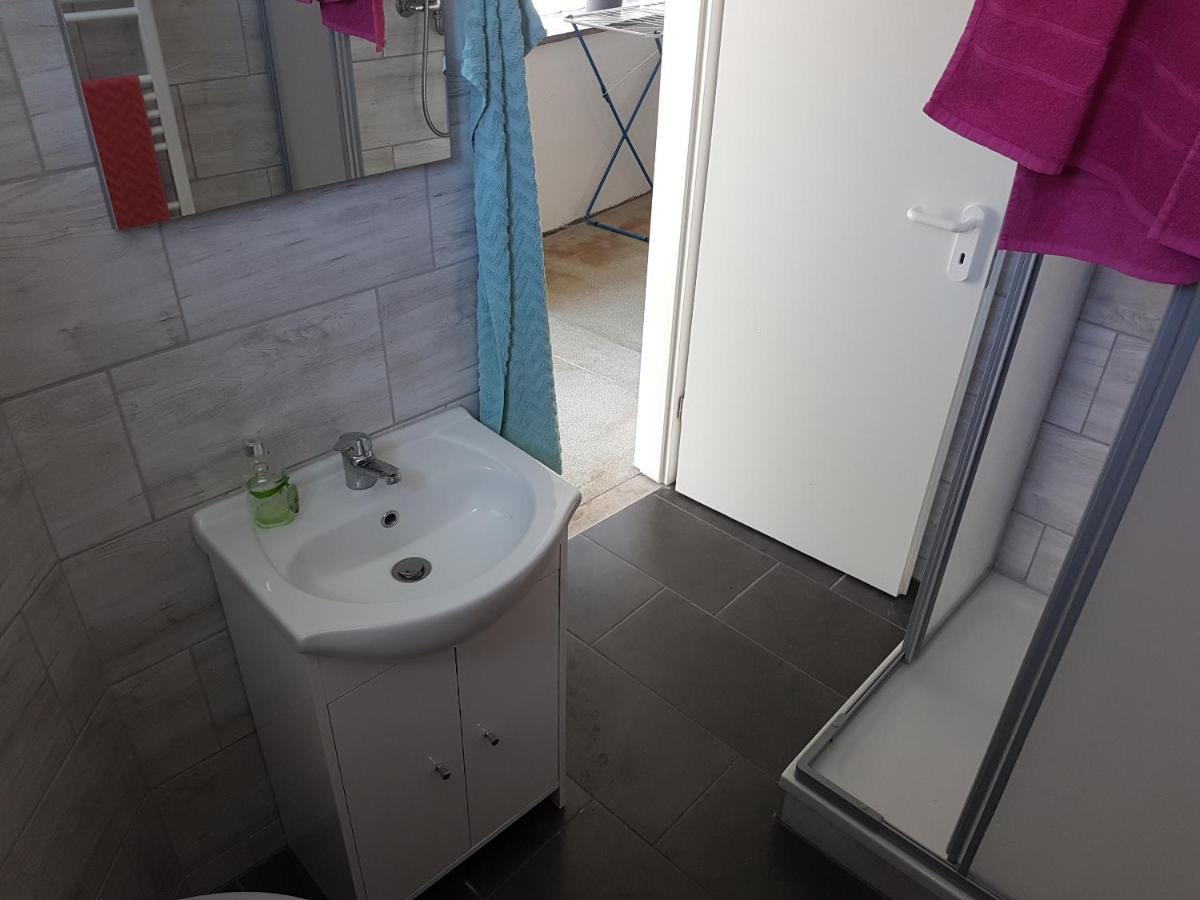 Einraum-Ferienwohnung 46M2 Eisenhuettenstadt-Diehlo Zewnętrze zdjęcie